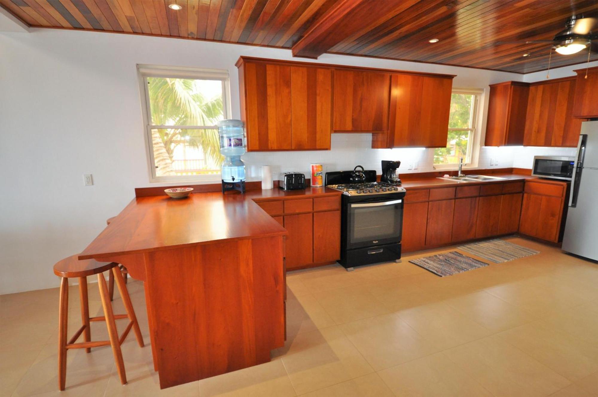 Velento Partial Ocean View Penthouse #7 Villa Caye Caulker Buitenkant foto